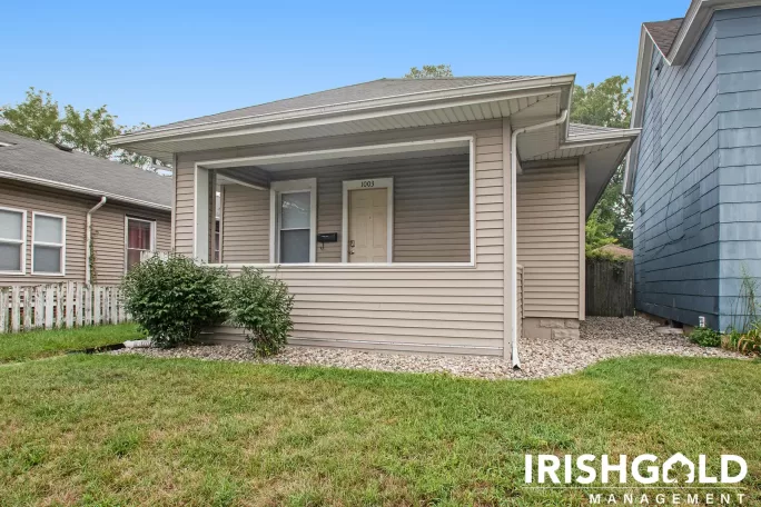 Gallery Image (2 of 16)