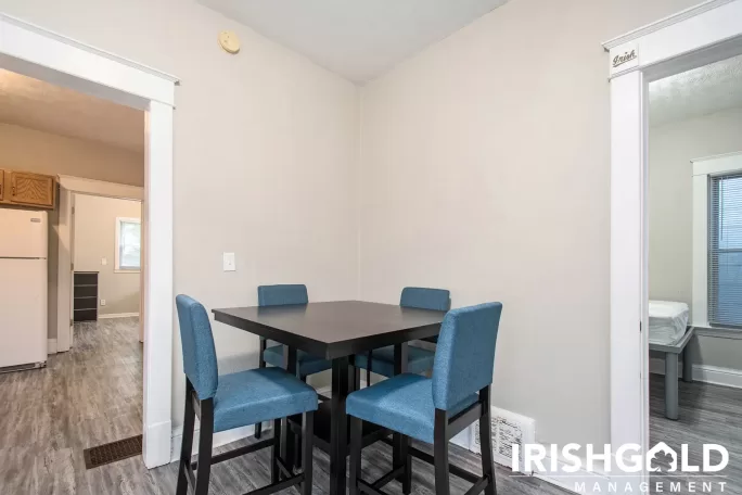 Gallery Image (6 of 16)