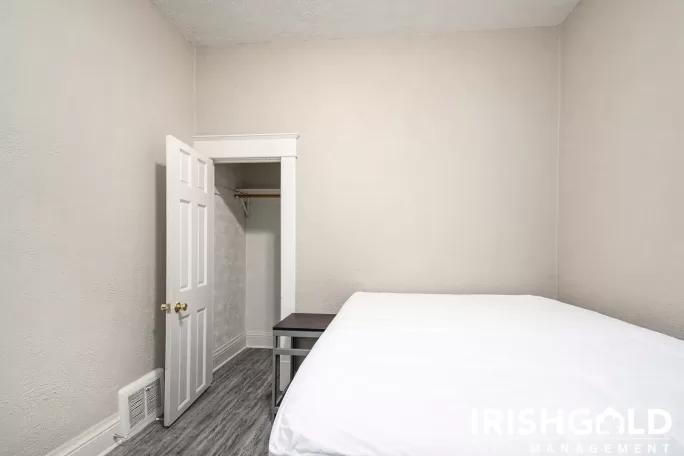 Gallery Image (8 of 16)